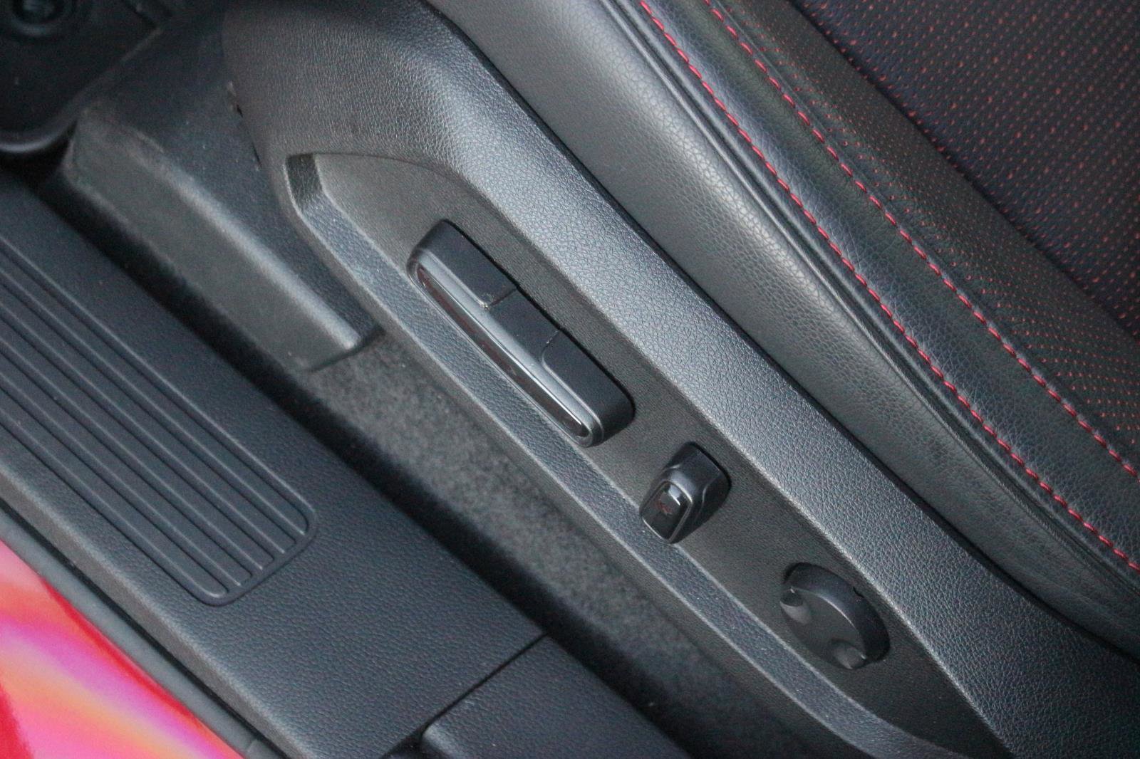 Used 2025 Honda Pilot Black Edition image 18