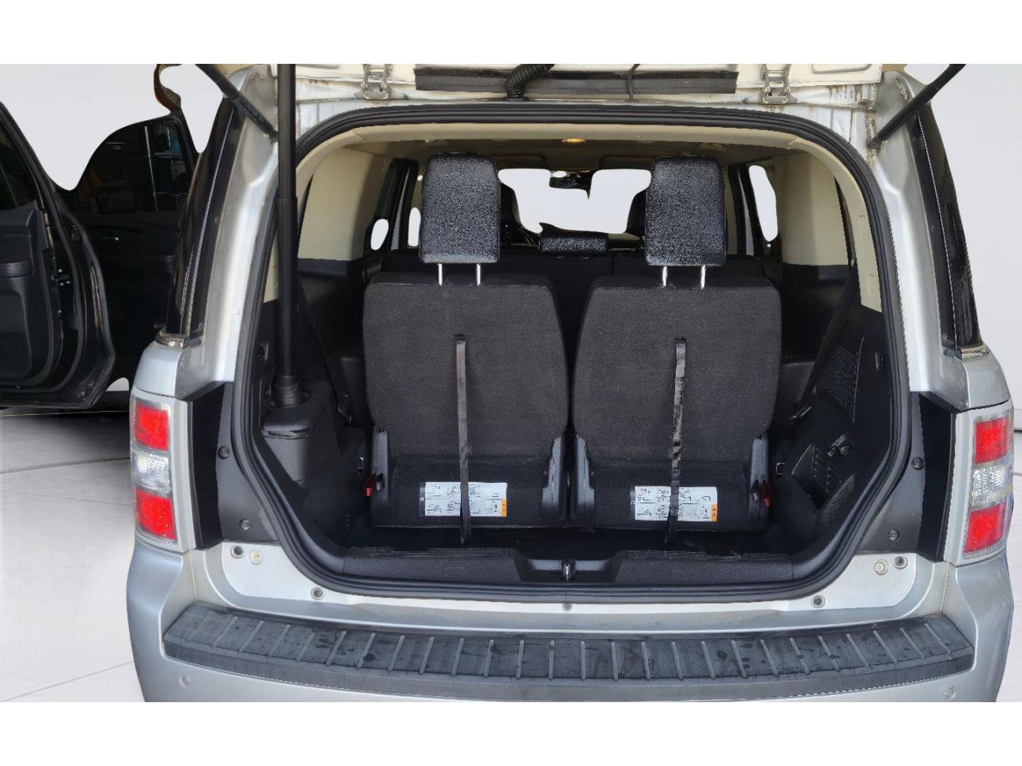 Used 2018 Ford Flex Limited FWD image 23