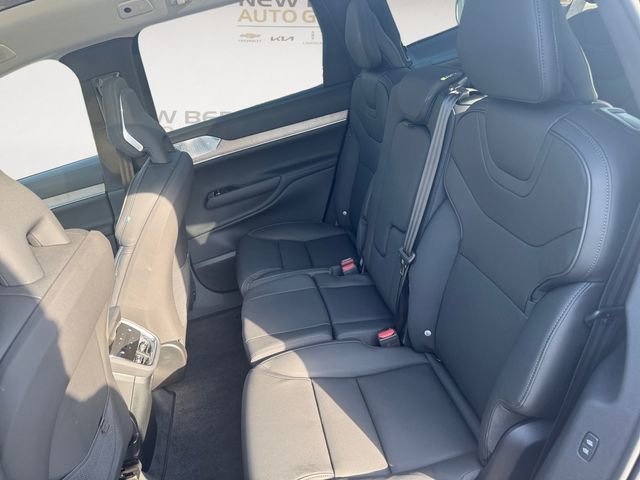 New 2025 Volvo EX90 Ultra image 13