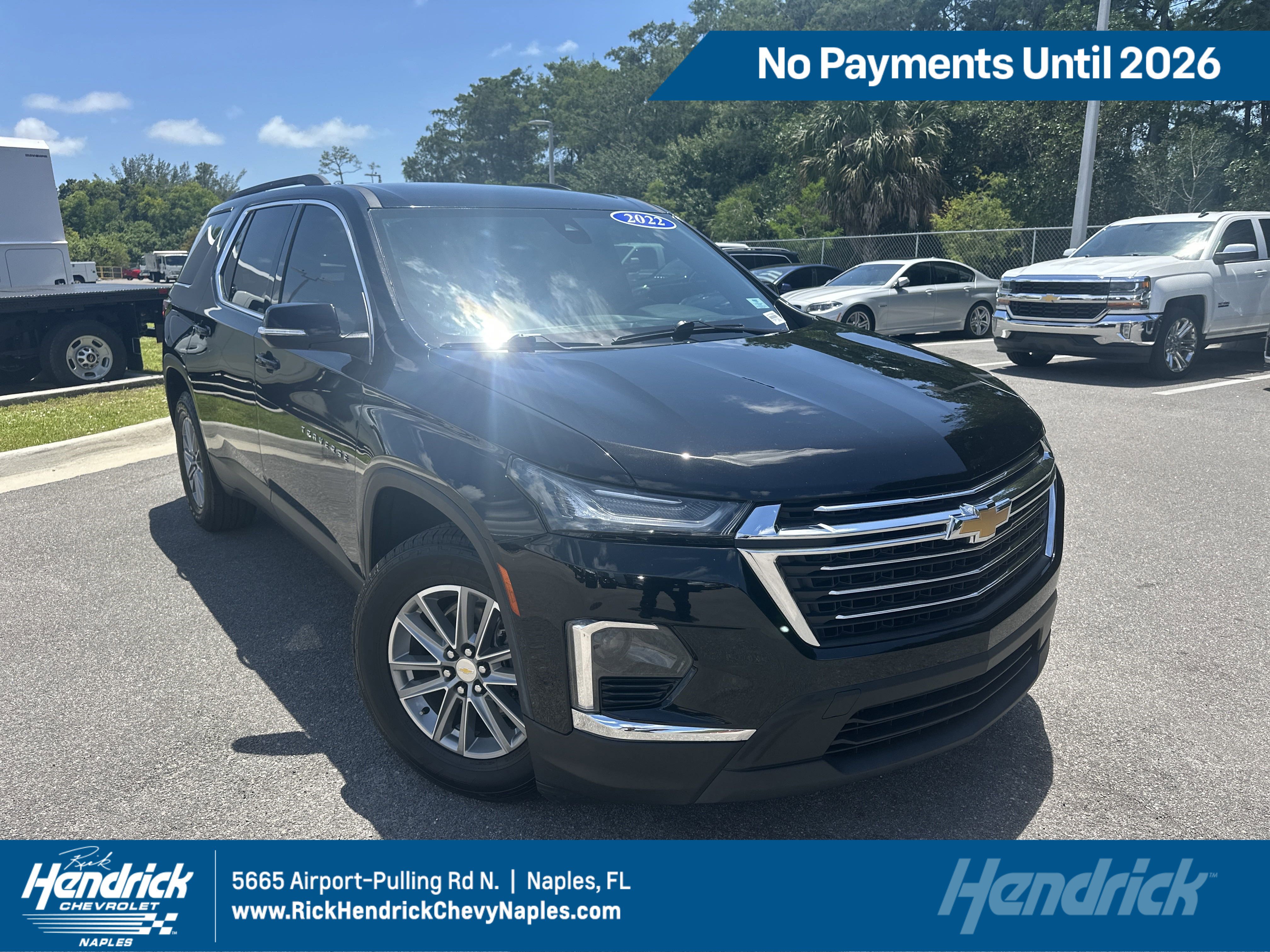 Used 2022 Chevrolet Traverse LT