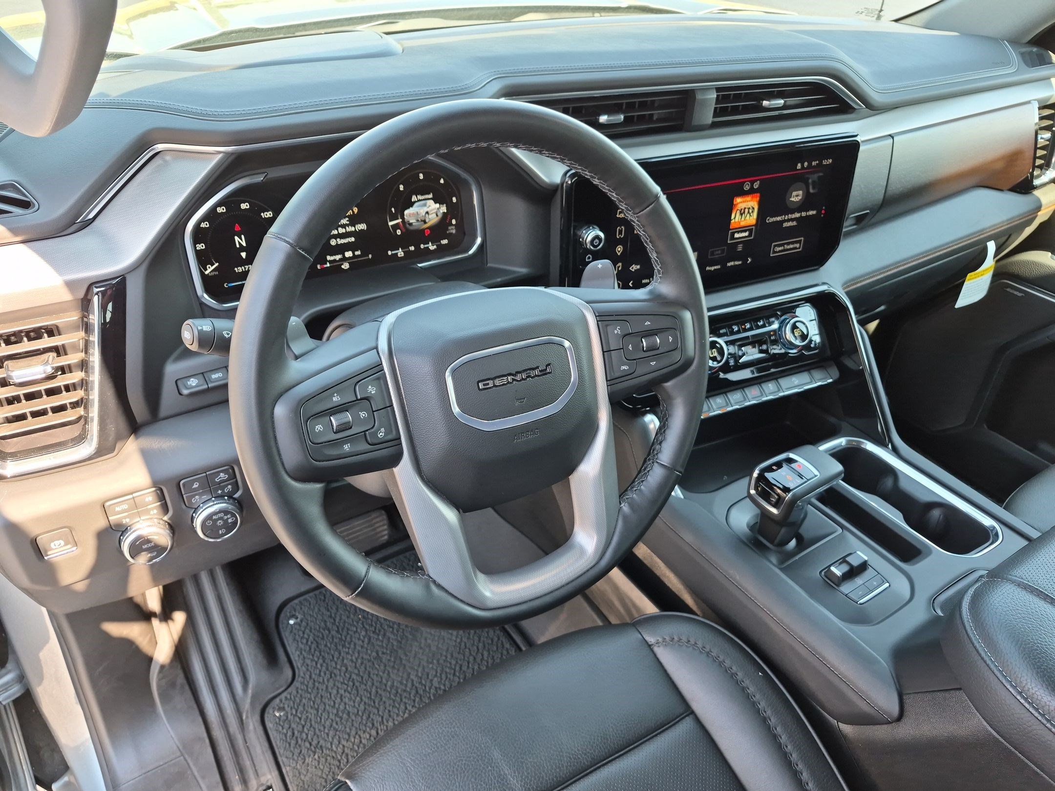Used 2026 GMC Sierra 1500 Denali w/ Denali Reserve Package AWD/4WD image 16