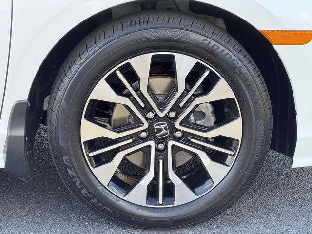 Certified 2026 Honda Odyssey Elite image 5