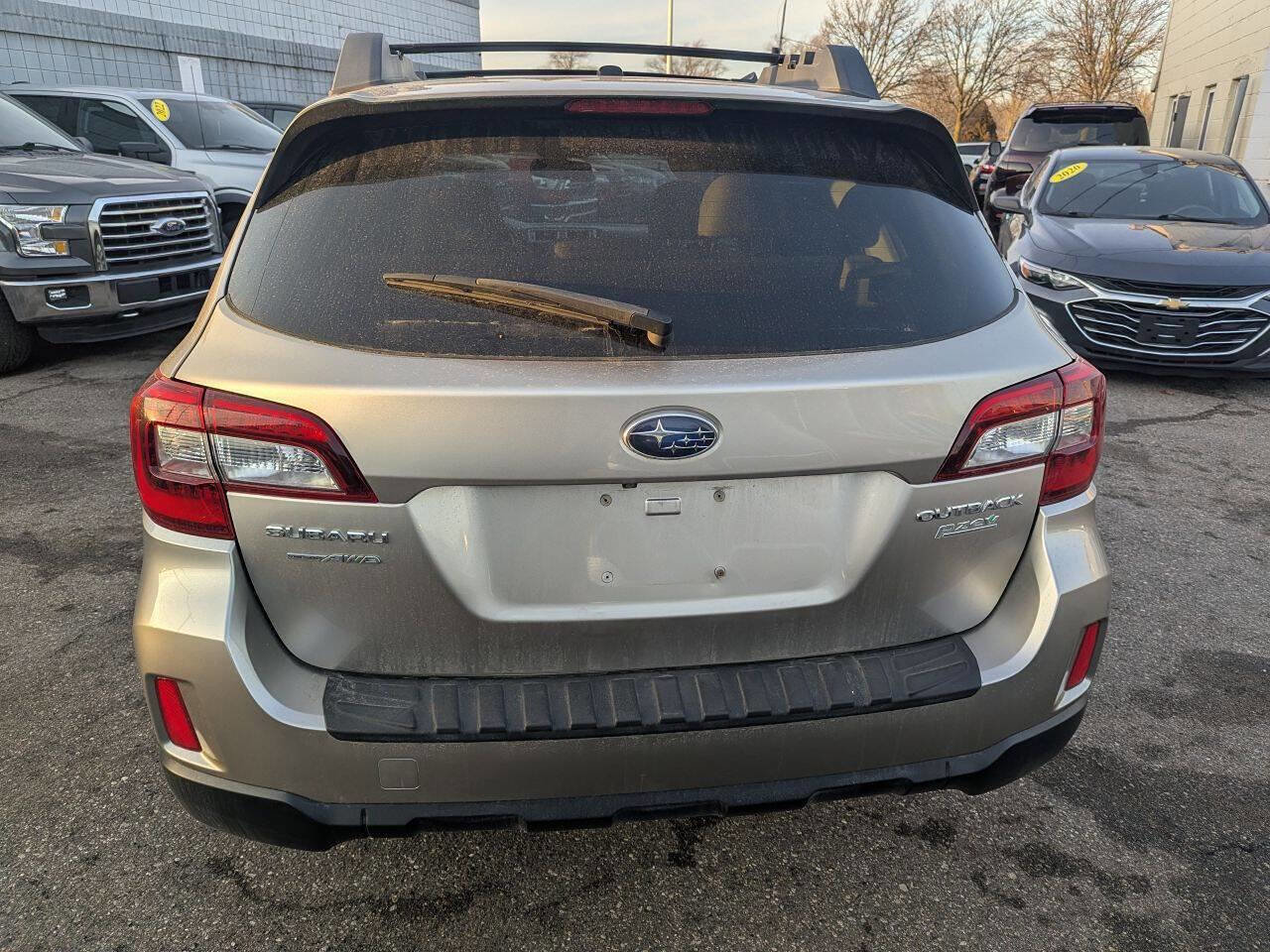 Used 2015 Subaru Outback 2.5i Limited w/ Popular Package #4 AWD/4WD image 6