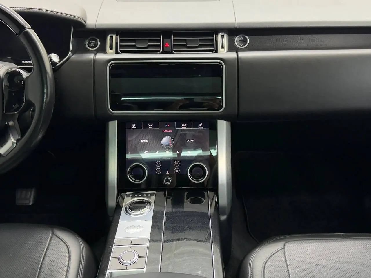 Used 2018 Land Rover Range Rover Supercharged AWD/4WD image 33