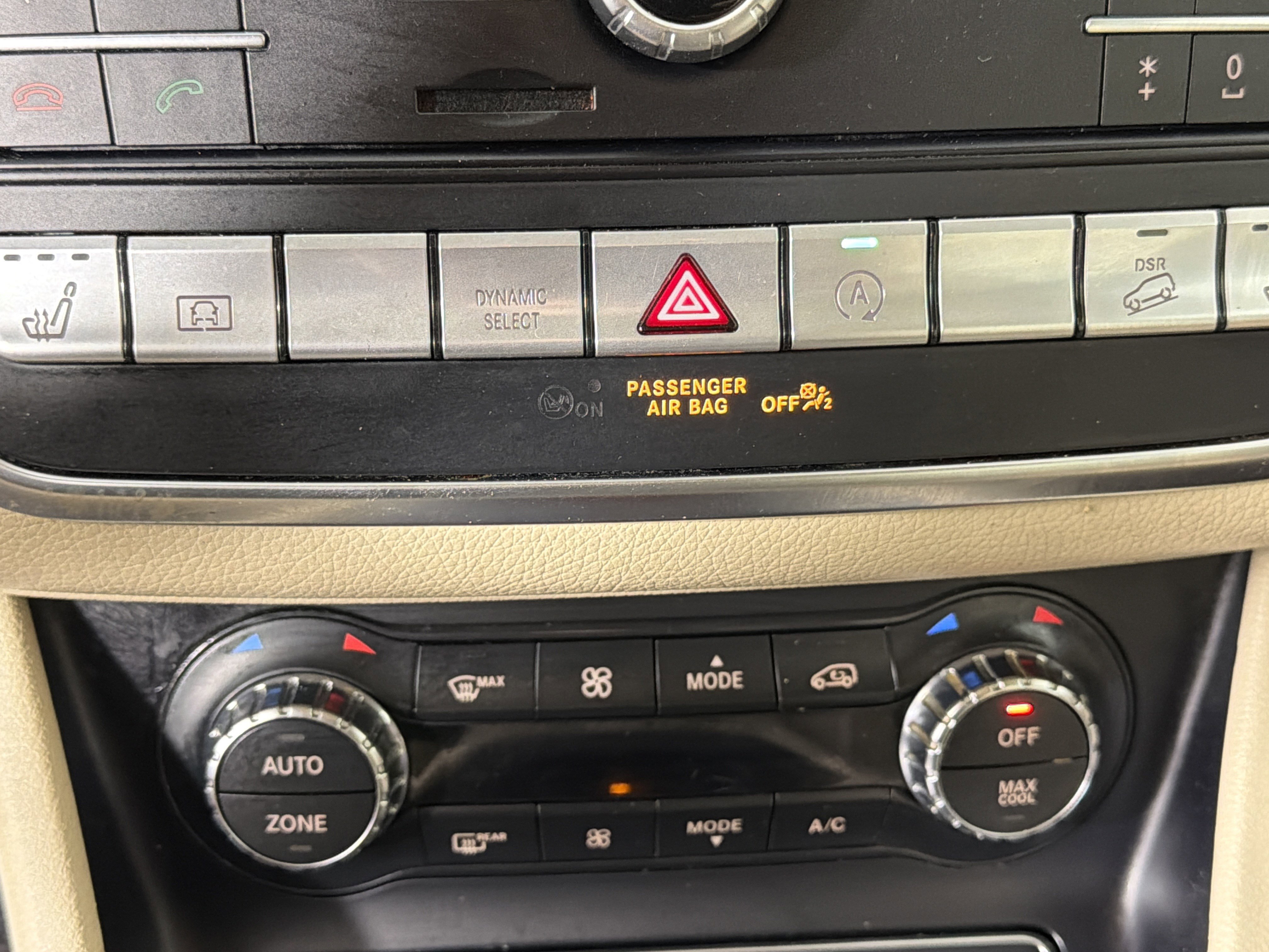 Used 2019 Mercedes-Benz GLA 250 4MATIC image 14