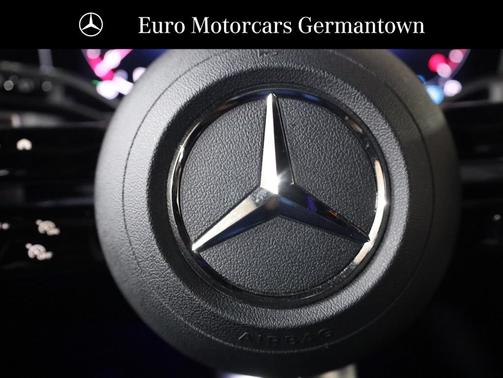 Used 2026 Mercedes-Benz GLC 300 4MATIC image 17