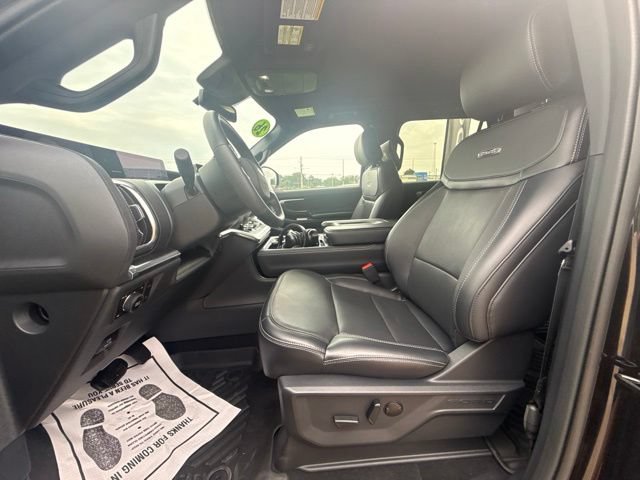 Used 2026 Ford Expedition Platinum w/ Stealth Appearance Package AWD/4WD image 13