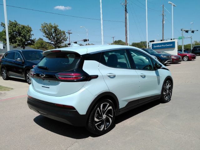 Used 2023 Chevrolet Bolt LT FWD image 7
