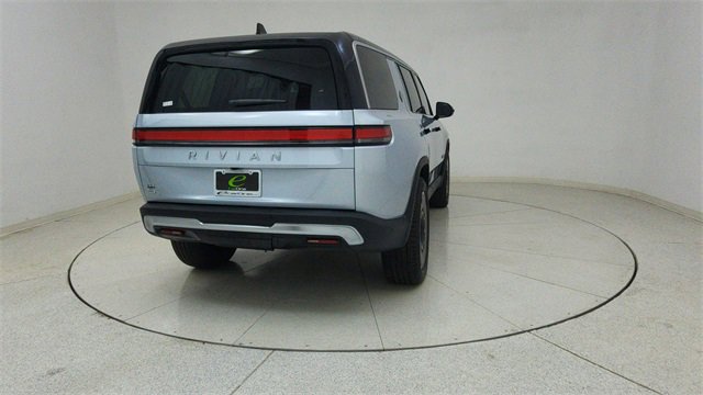 Used 2025 Rivian R1S Adventure image 71