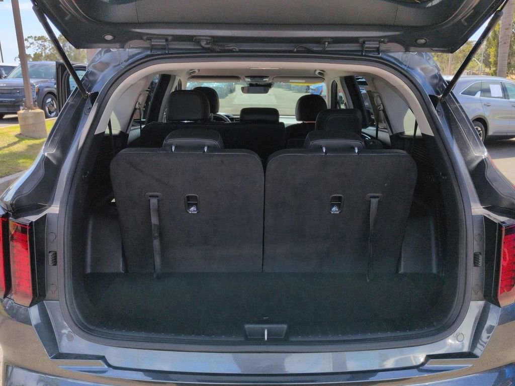 Certified 2021 Kia Sorento S FWD image 27