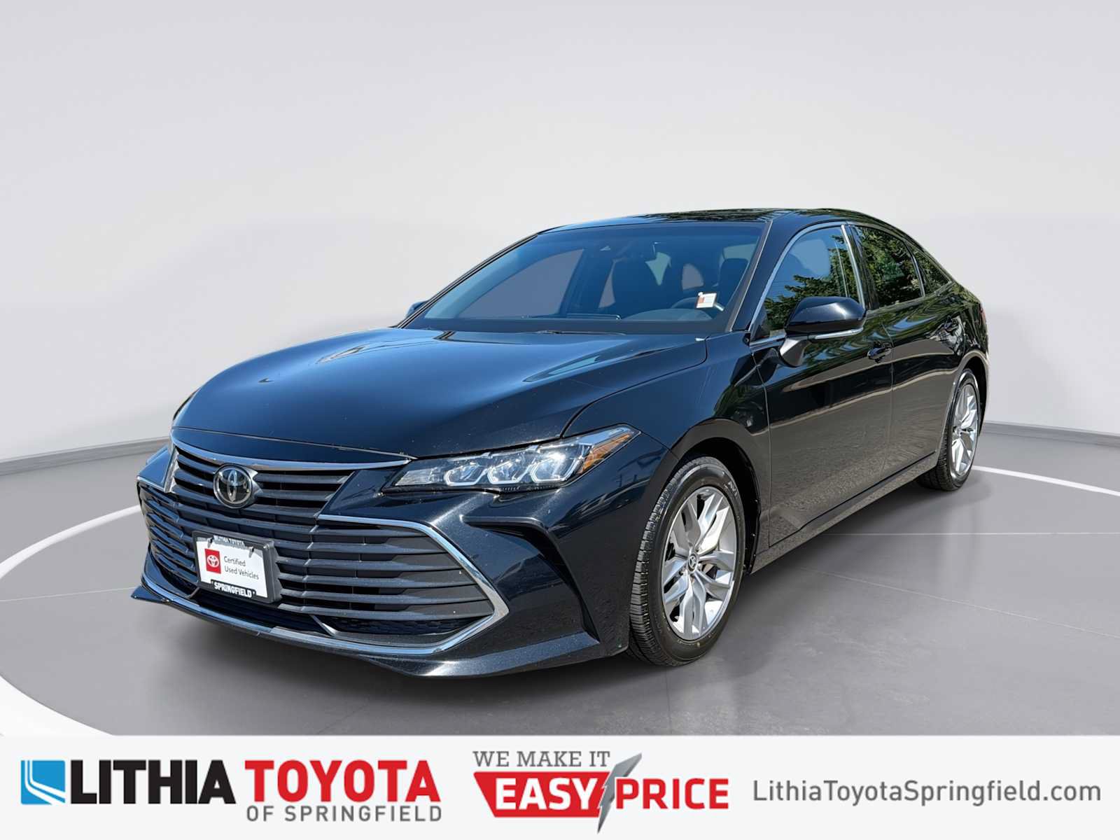 Certified 2022 Toyota Avalon XLE w/ Moonroof Package FWD video 1