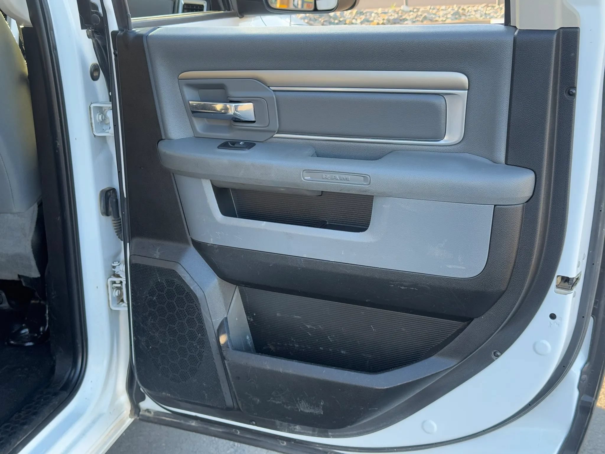 Used 2018 RAM 3500 SLT w/ Quick Order Package 2EG SLT AWD/4WD image 17