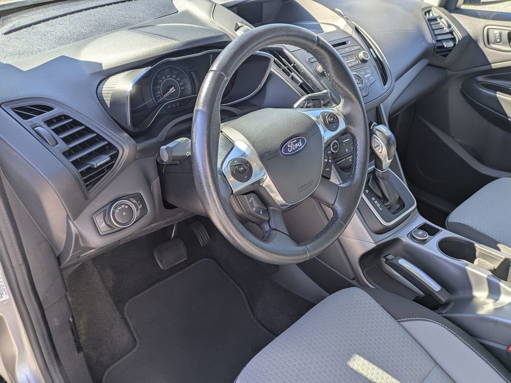 Used 2017 Ford C-MAX SE image 14