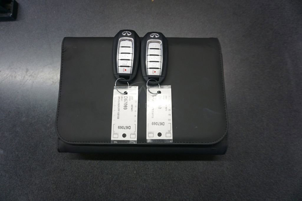 Used 2023 INFINITI QX50 Luxe w/ Cargo Package image 17