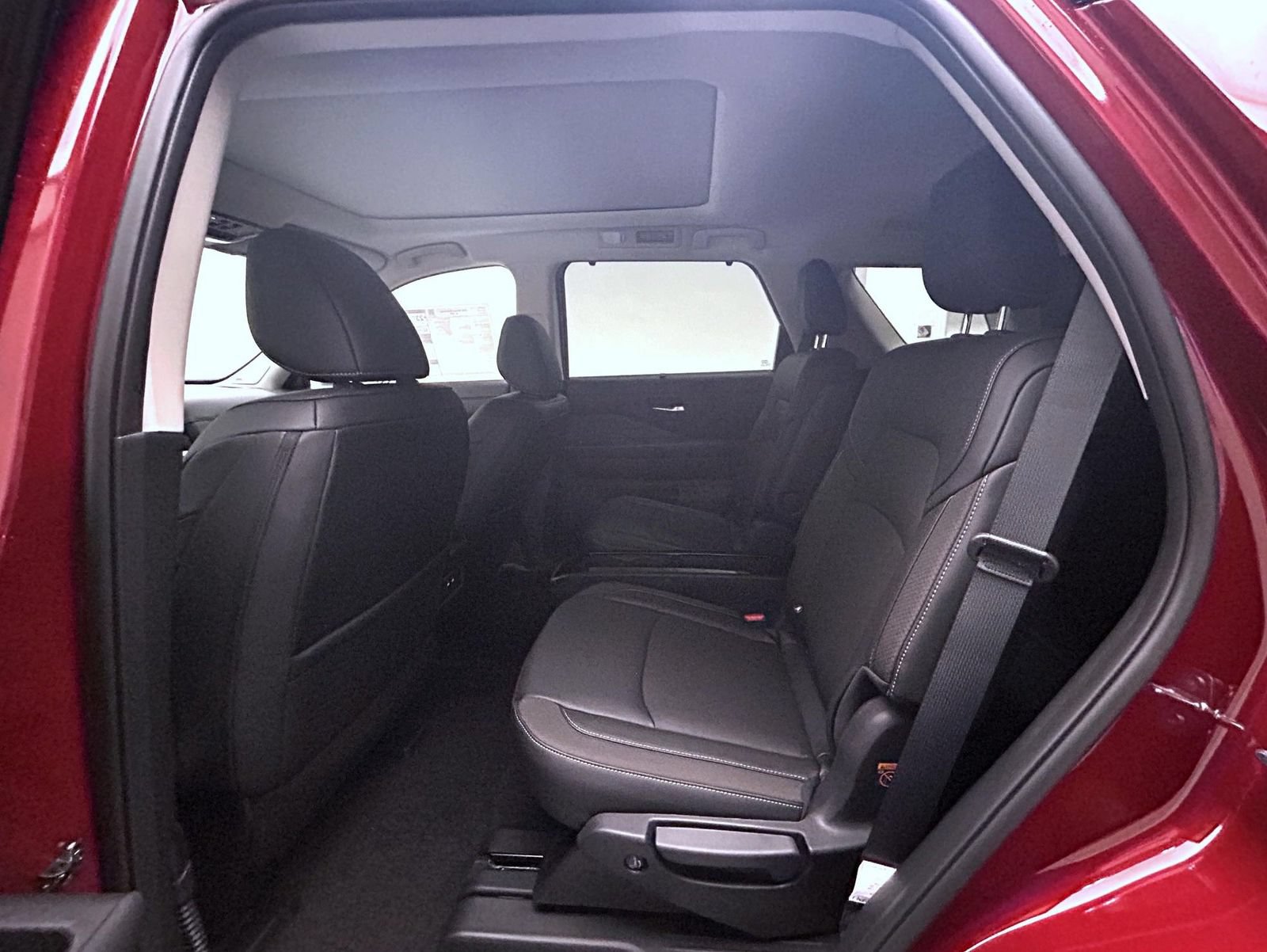 New 2026 Nissan Pathfinder SL w/ SL Premium Package AWD/4WD image 19