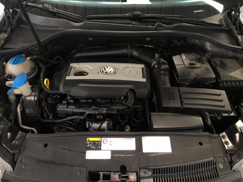 Used 2013 Volkswagen GTI Driver's Edition image 11