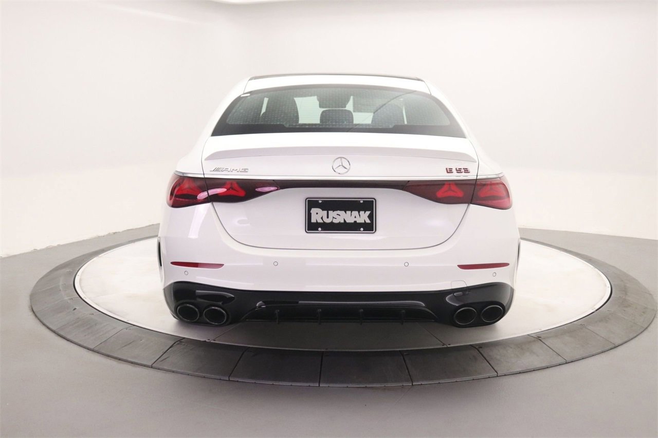 New 2026 Mercedes-Benz E 53 AMG e 4MATIC Sedan image 3