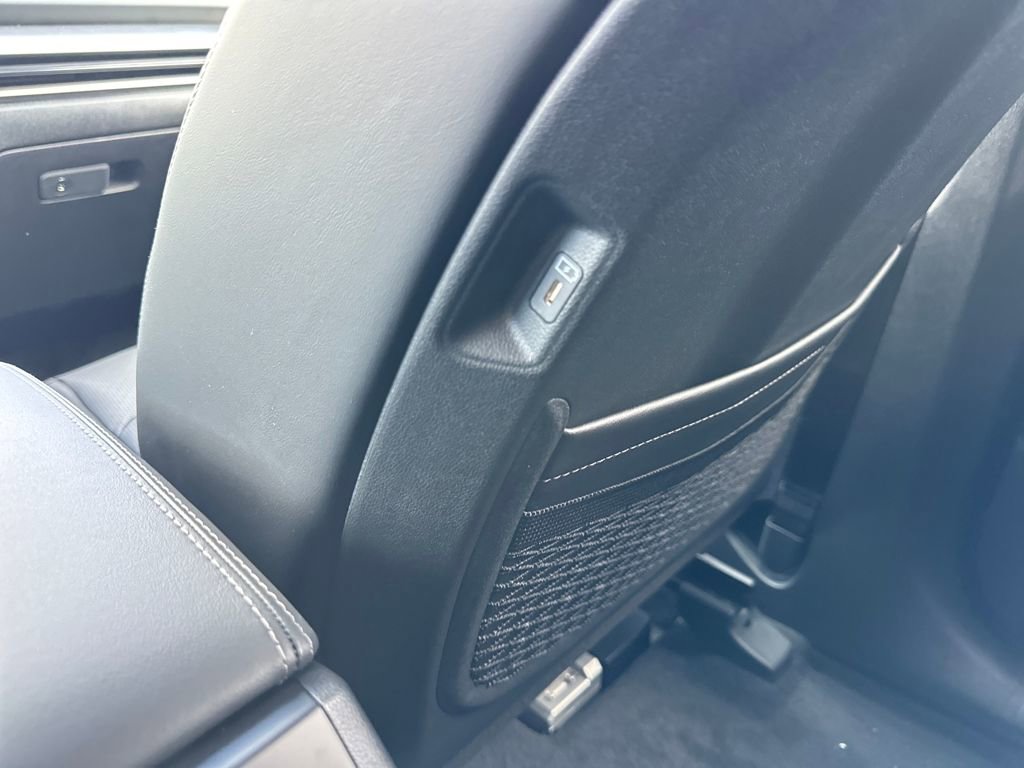 New 2026 Kia Sorento S image 15