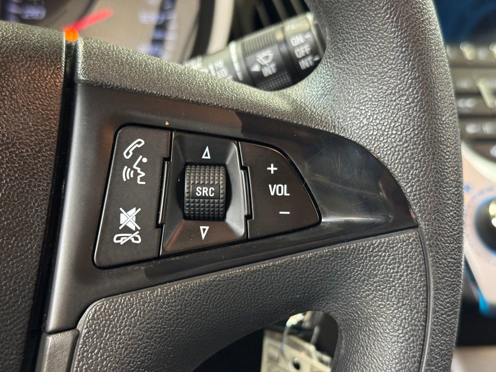 Used 2016 Chevrolet Equinox LS AWD/4WD image 33