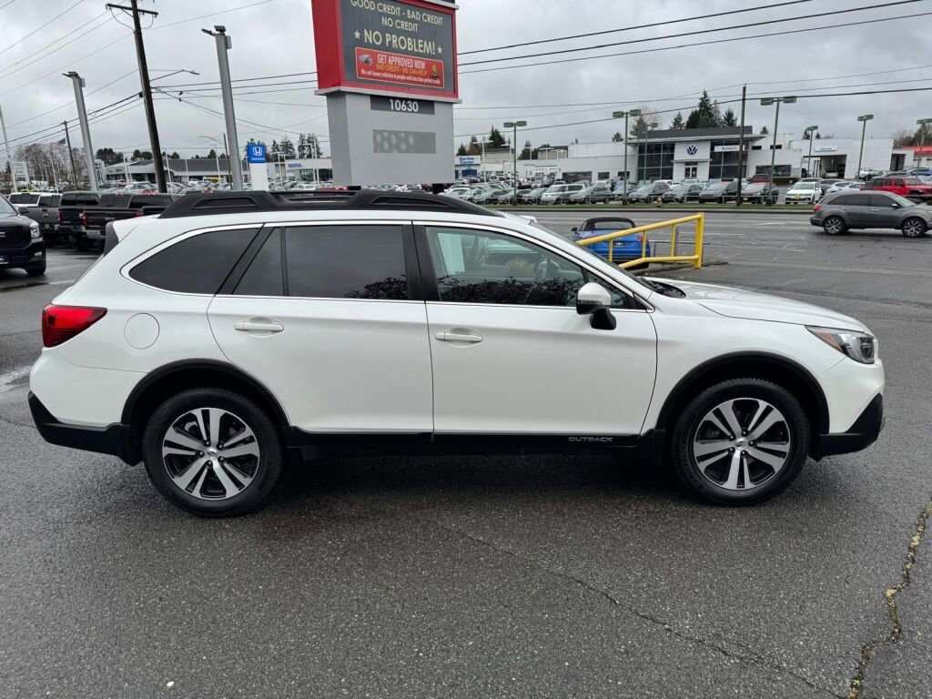Used 2018 Subaru Outback 2.5i Limited image 6