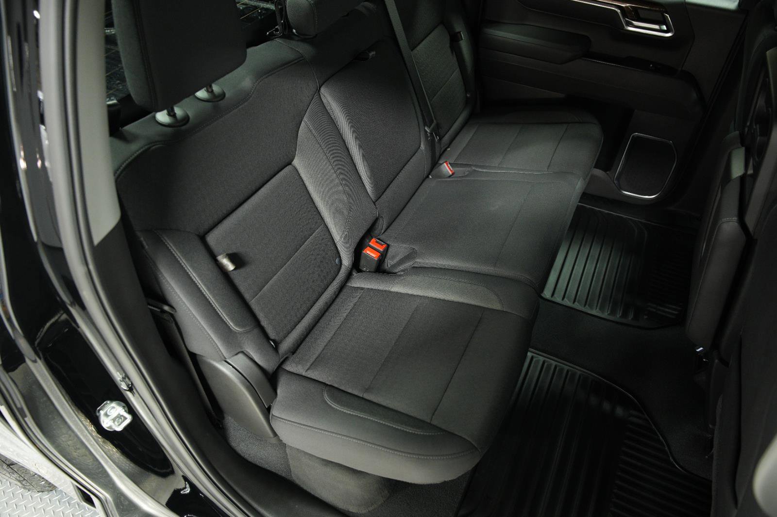 New 2026 GMC Sierra 1500 Elevation image 14