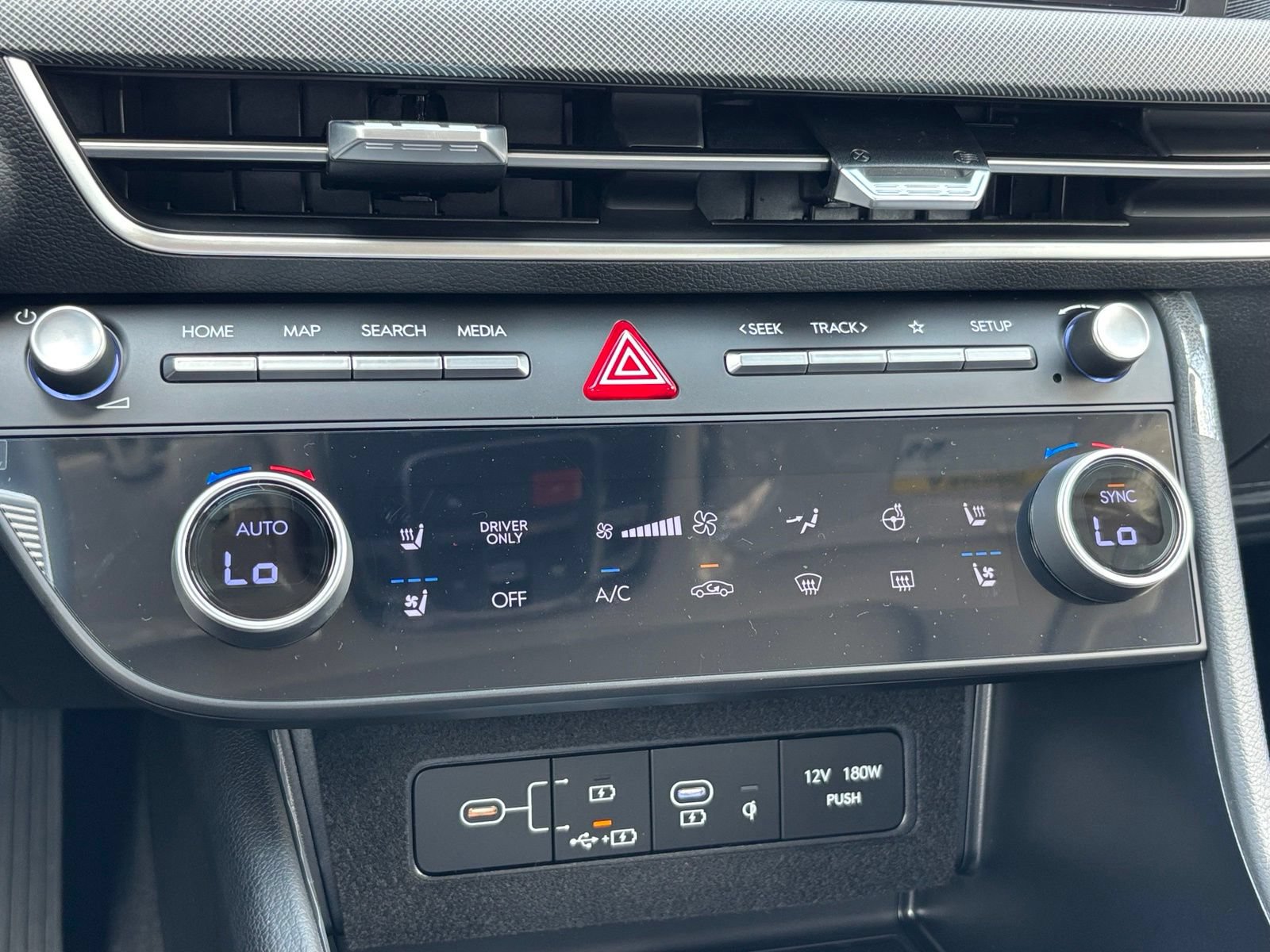 New 2026 Hyundai Sonata Limited FWD image 25