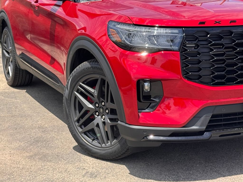 New 2026 Ford Explorer ST AWD/4WD image 4