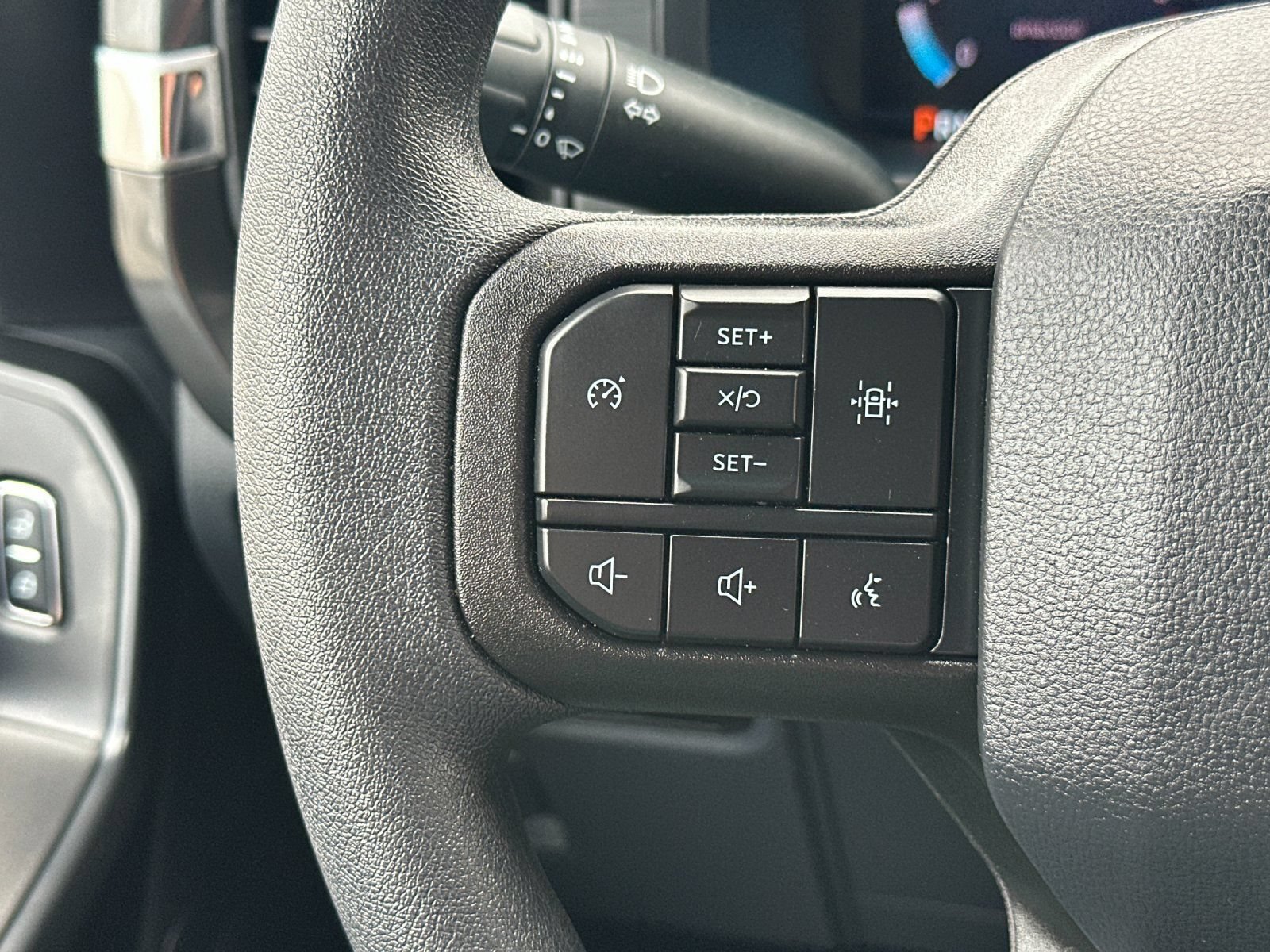 Used 2025 Ford F150 STX AWD/4WD image 26