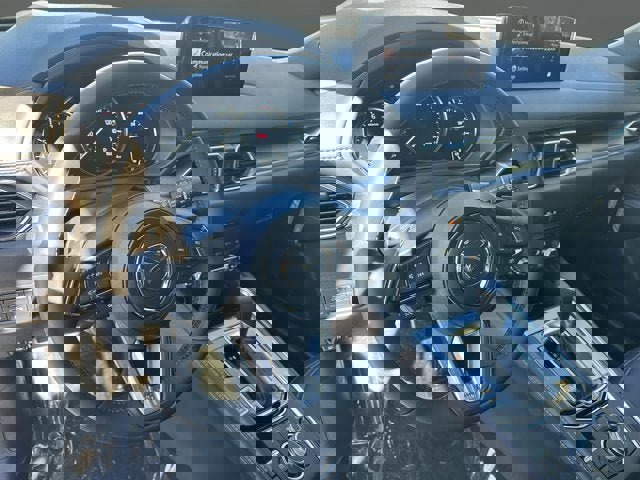 New 2025 MAZDA CX-5 Signature image 11