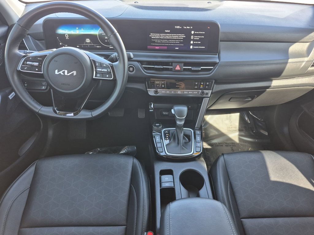 Certified 2024 Kia Seltos SX w/ SX Sunroof Package image 15