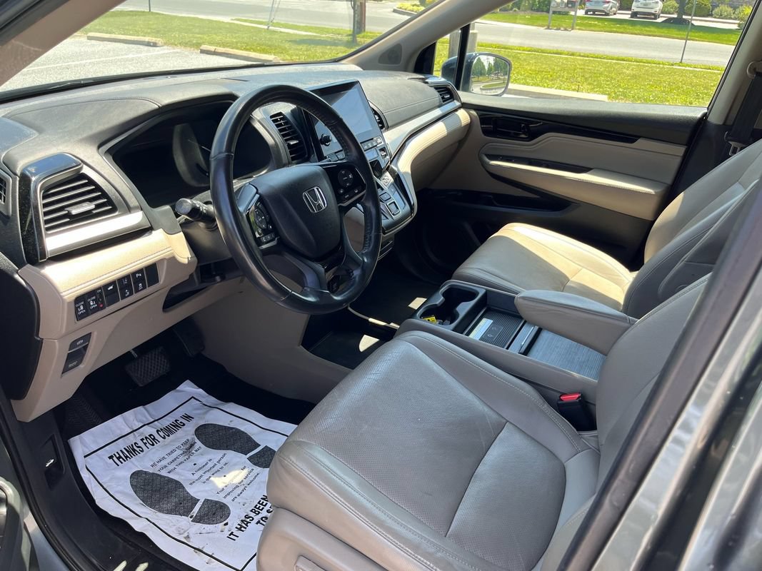 Used 2018 Honda Odyssey Elite image 9