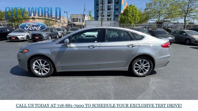 Used 2020 Ford Fusion Energi Titanium image 2