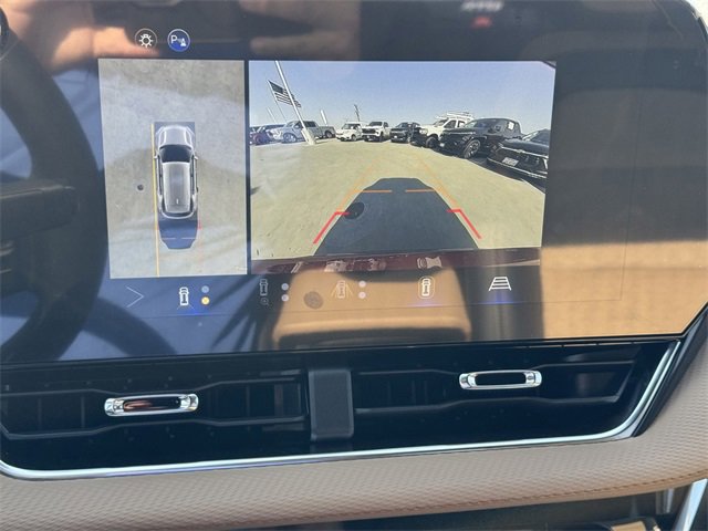 New 2026 Chevrolet Equinox ACTIV w/ Convenience Package III image 13