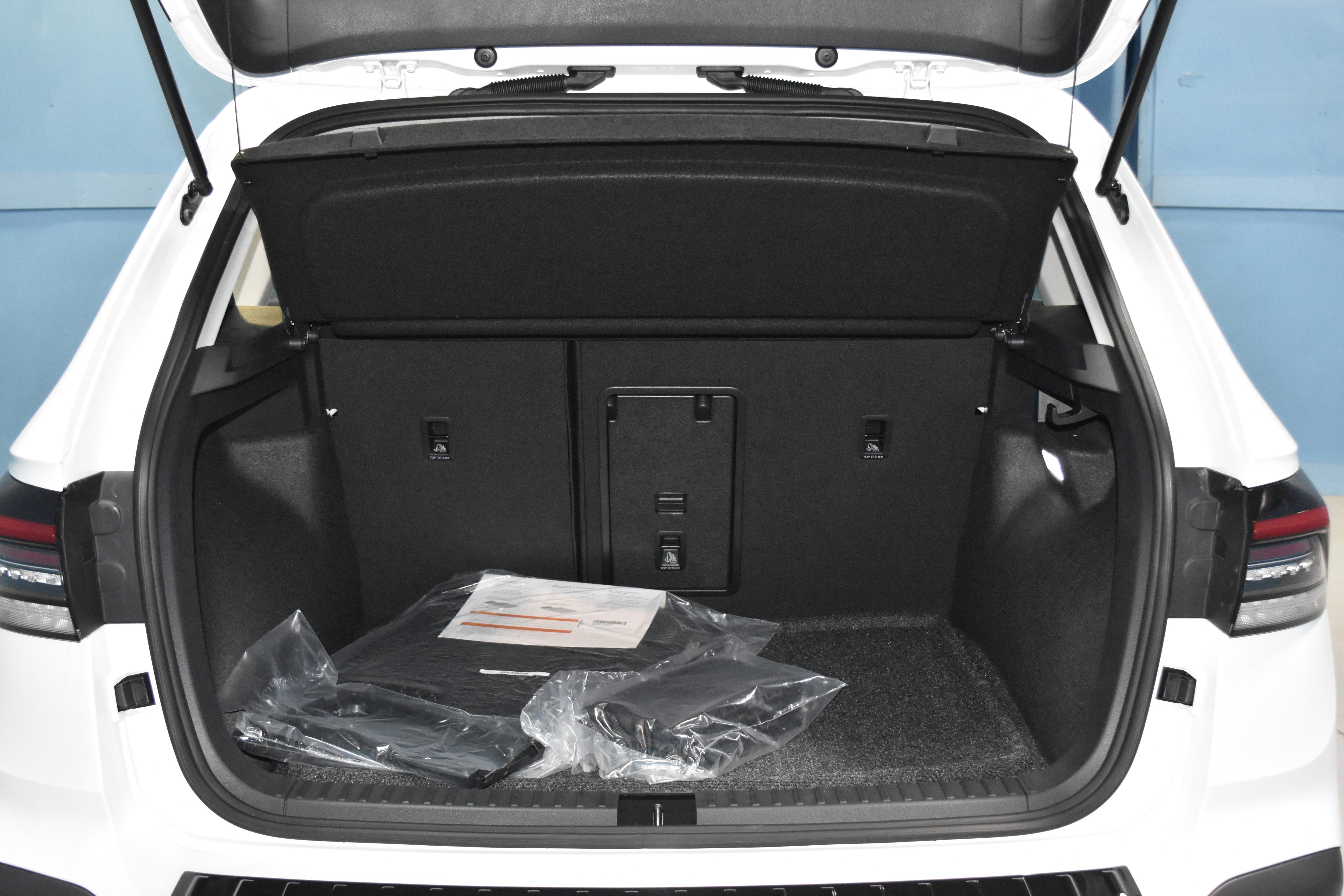 New 2025 Volkswagen Taos S image 22