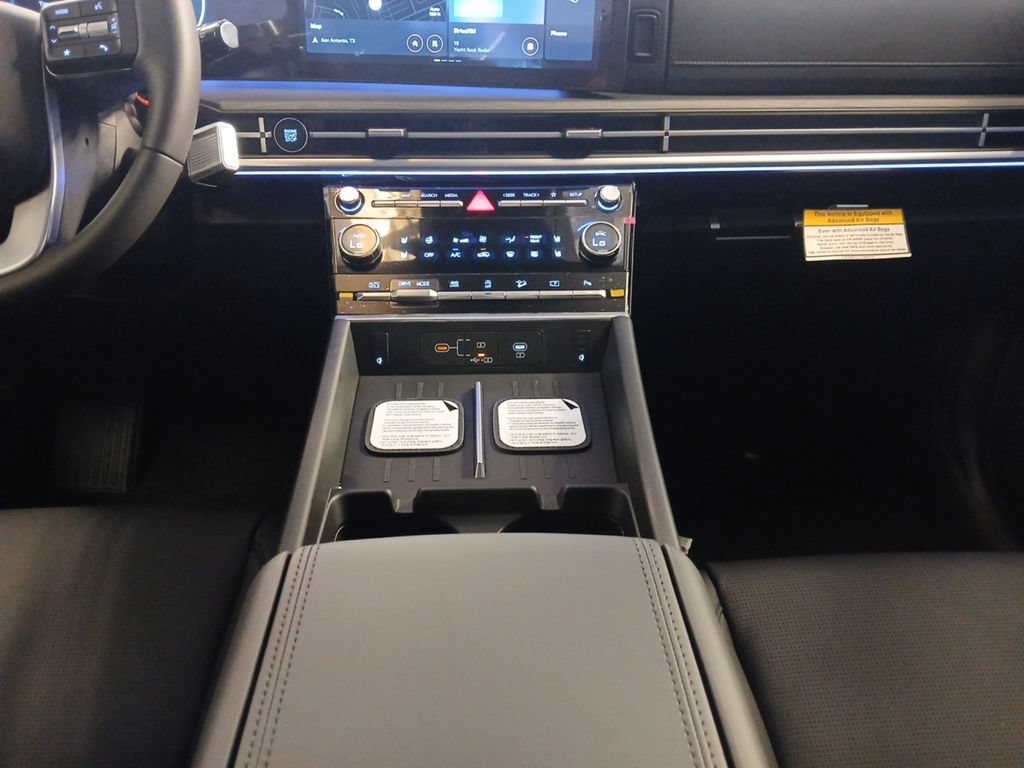 New 2026 Hyundai Santa Fe Limited AWD/4WD image 12