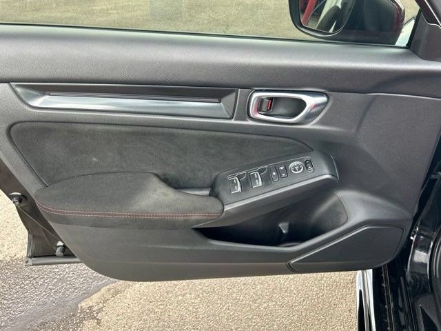 Used 2023 Honda Civic Type R image 10