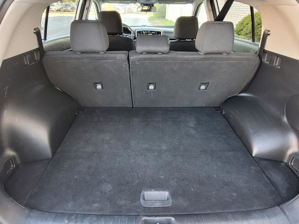 Used 2021 Kia Sportage LX image 11