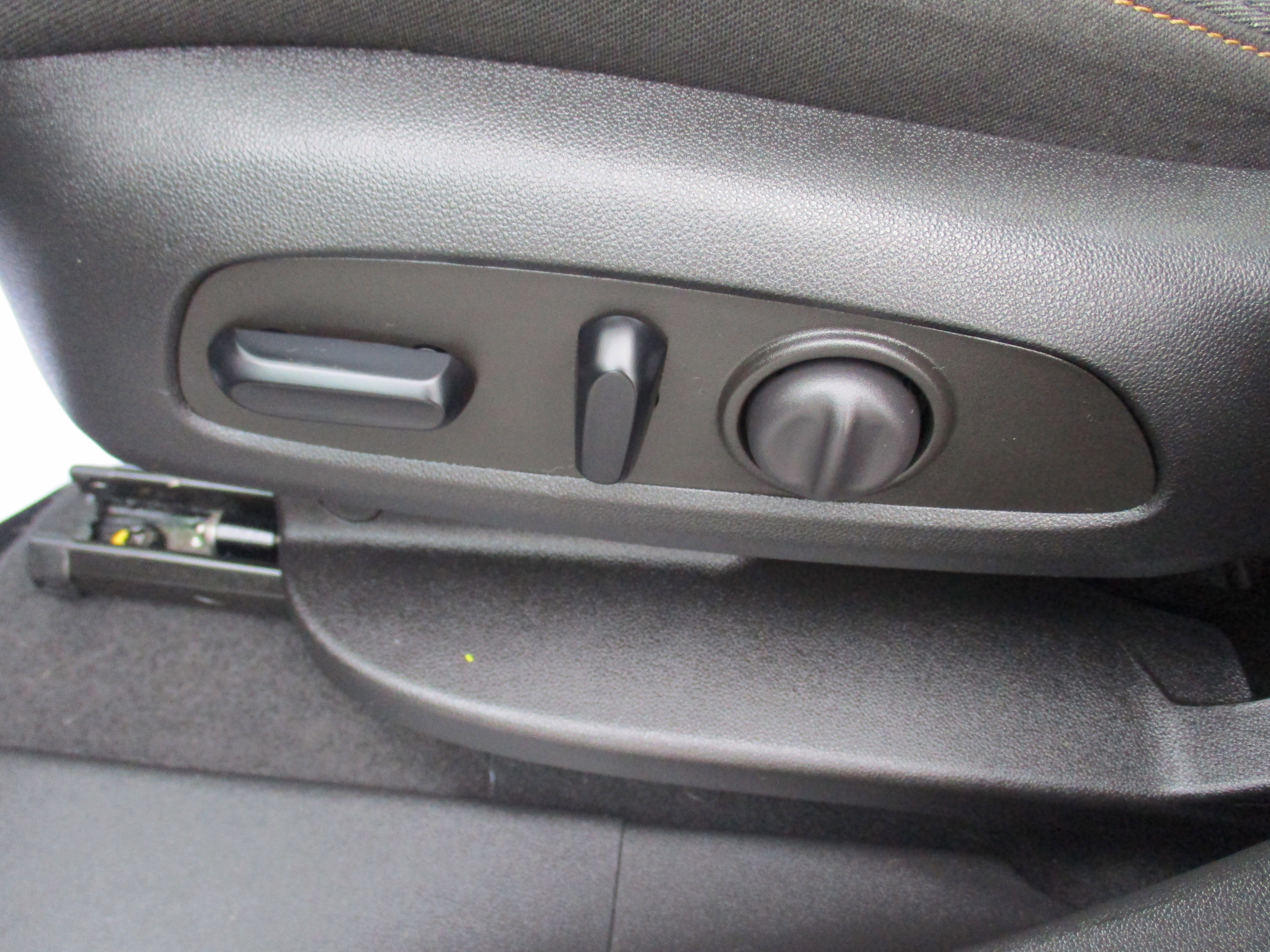 Certified 2023 Chevrolet Equinox LT image 17