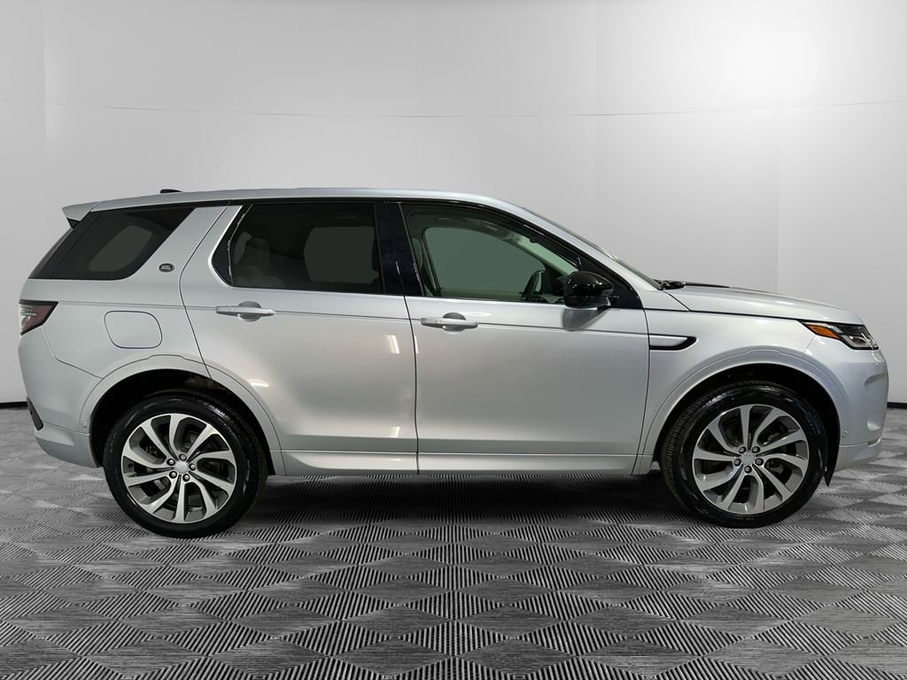 Used 2025 Land Rover Discovery Sport S image 6