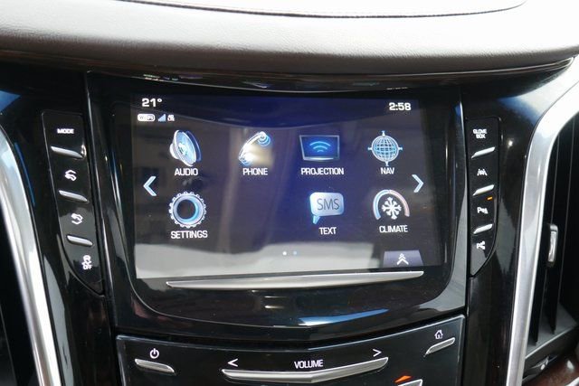 Used 2017 Cadillac Escalade Luxury image 23
