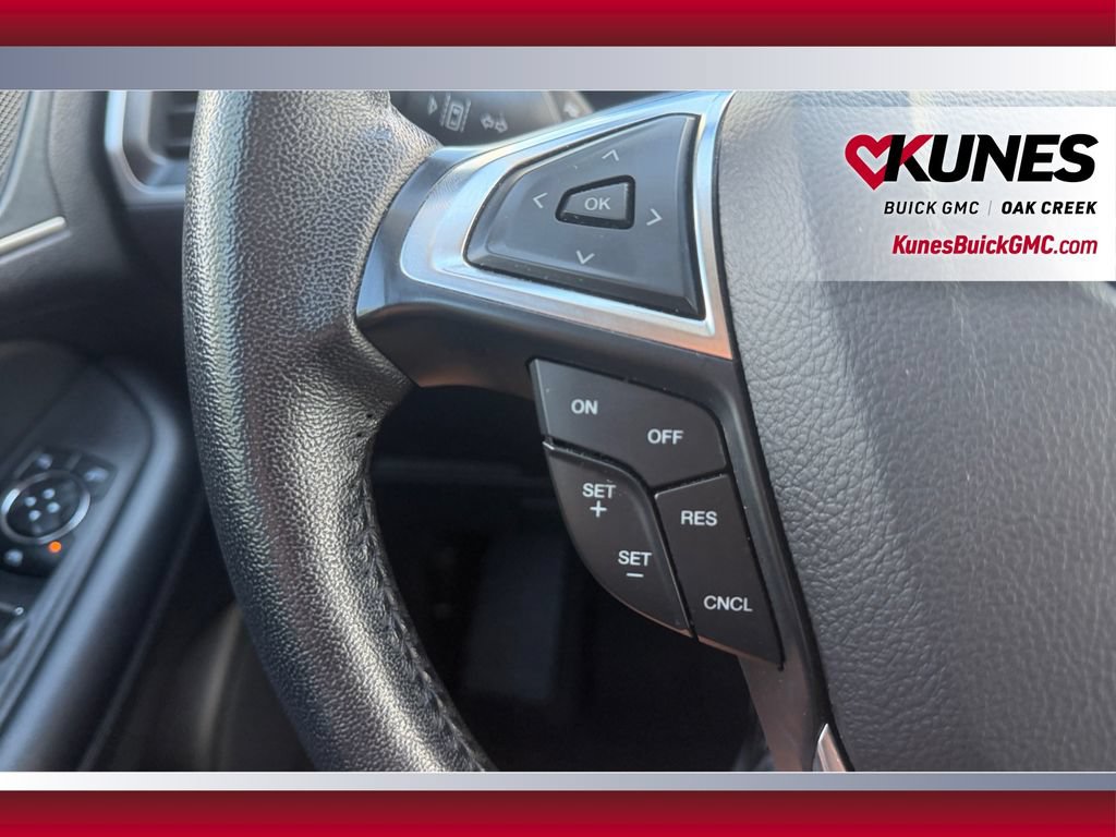 Used 2024 Ford Edge SEL AWD/4WD image 17