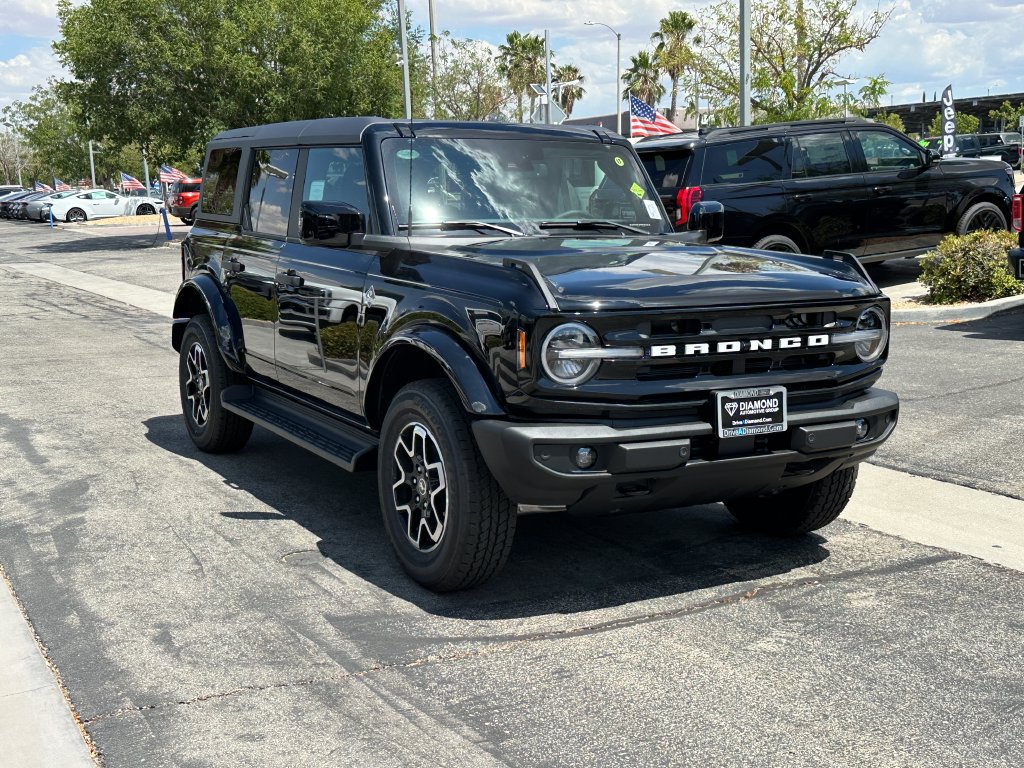 New 2026 Ford Bronco Outer Banks AWD/4WD image 10
