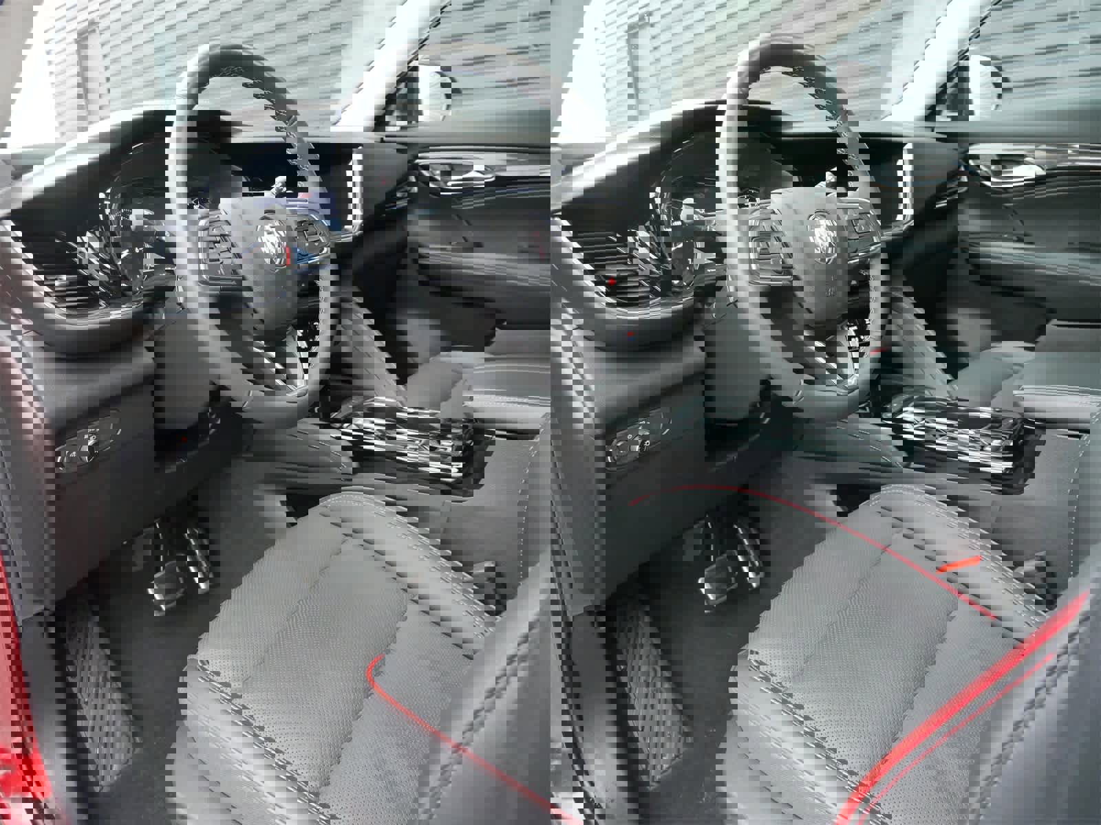 Used 2023 Buick Envision Essence w/ Sport Touring Package image 4