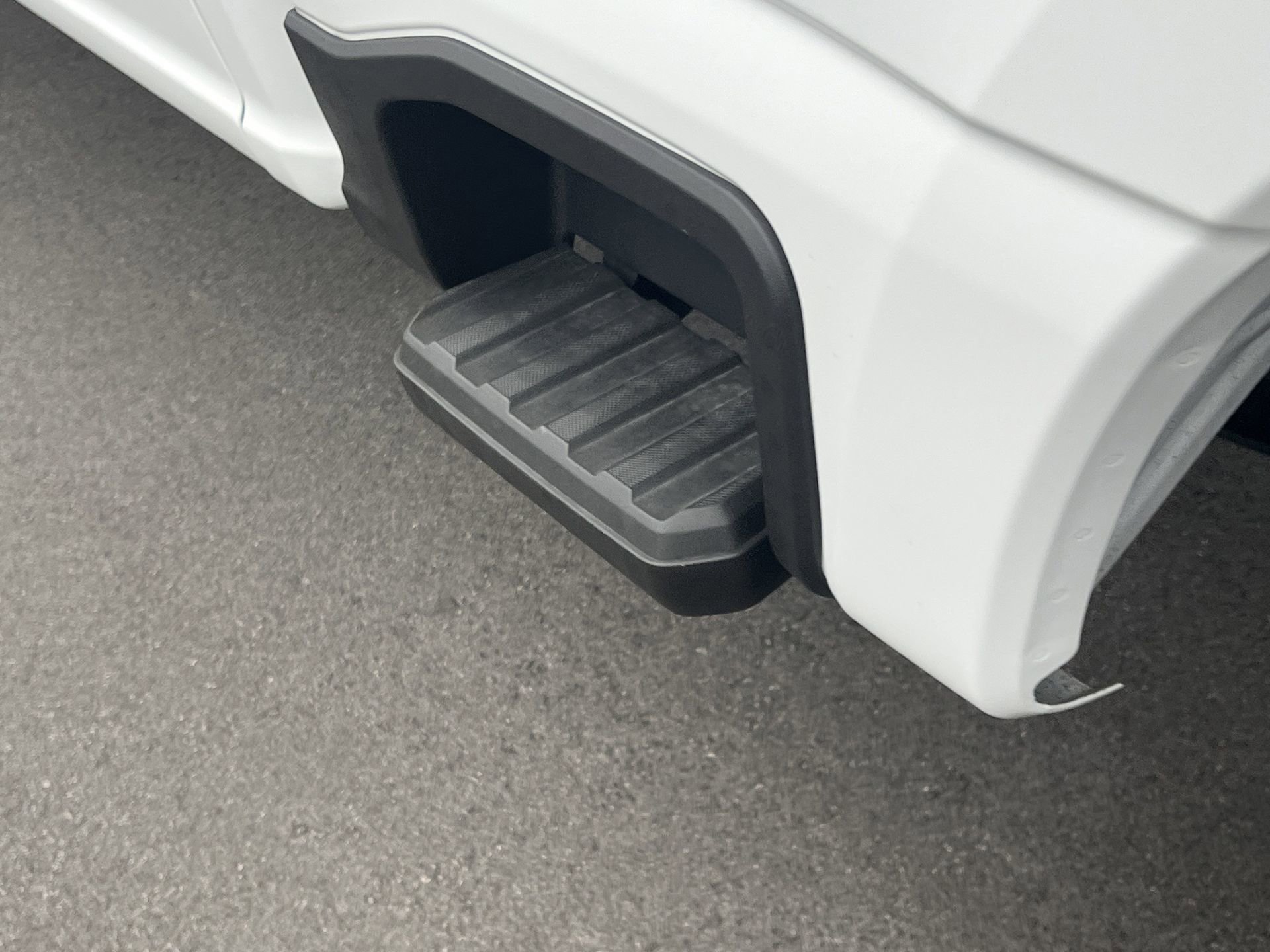 New 2025 Ford F350 Lariat w/ Lariat Ultimate Package image 31
