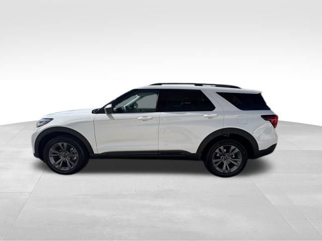 New 2026 Ford Explorer Active image 8