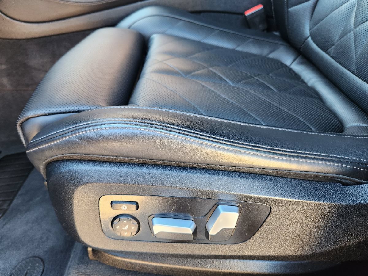 Used 2023 BMW X5 sDrive40i w/ Premium Package RWD image 42