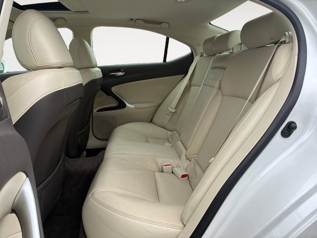 Used 2013 Lexus IS 250 w/ Premium Pkg Value Edition RWD image 13