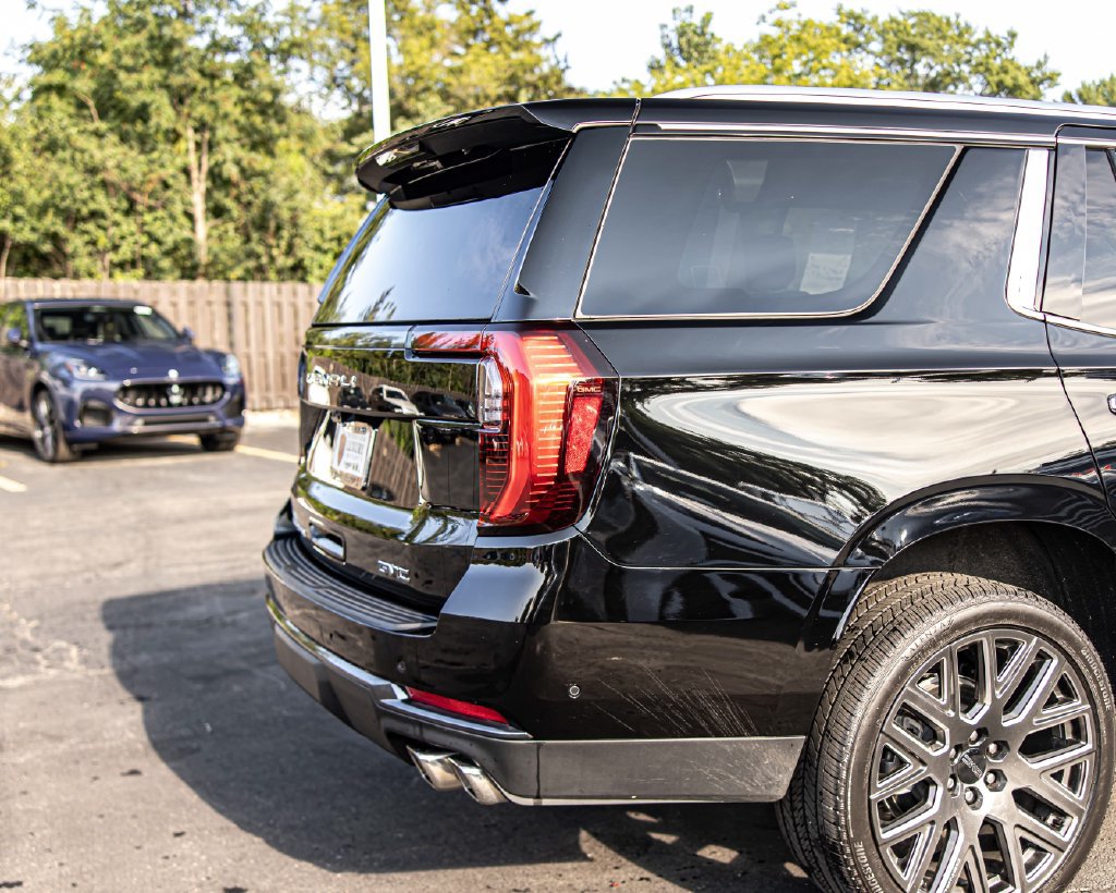 Used 2026 GMC Yukon Denali Ultimate AWD/4WD image 14