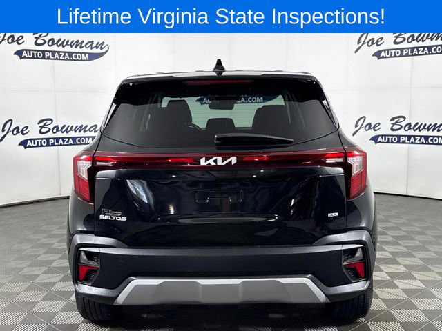 Used 2024 Kia Seltos LX AWD/4WD image 7