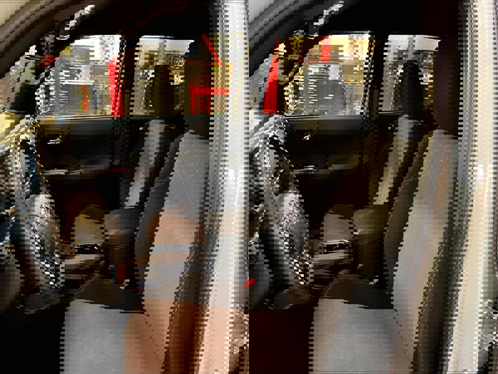 Used 2023 Toyota Tacoma TRD Sport w/ Technology Package image 10